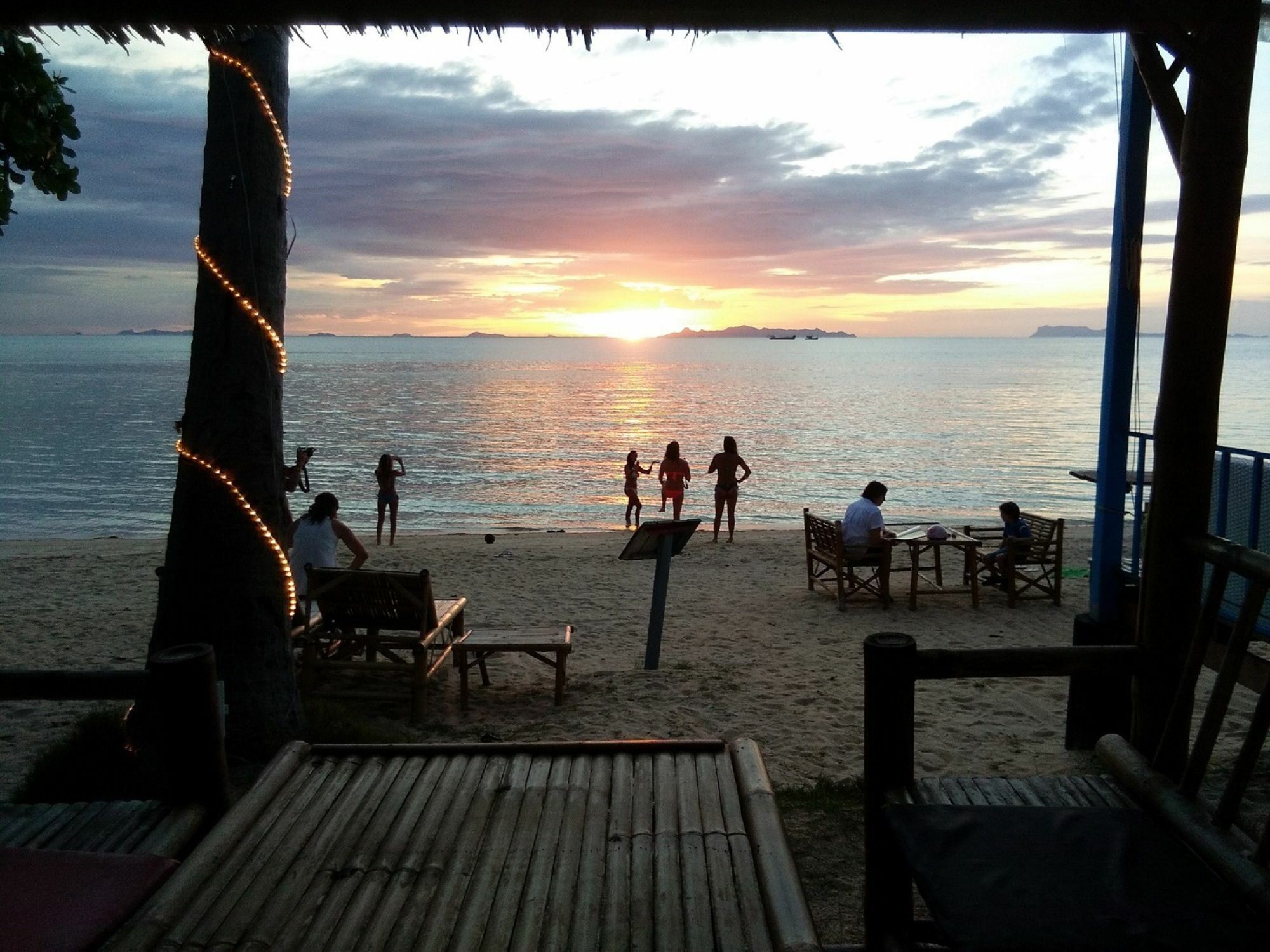 I Talay Beach Bar & Cottage Taling Ngam Exterior foto